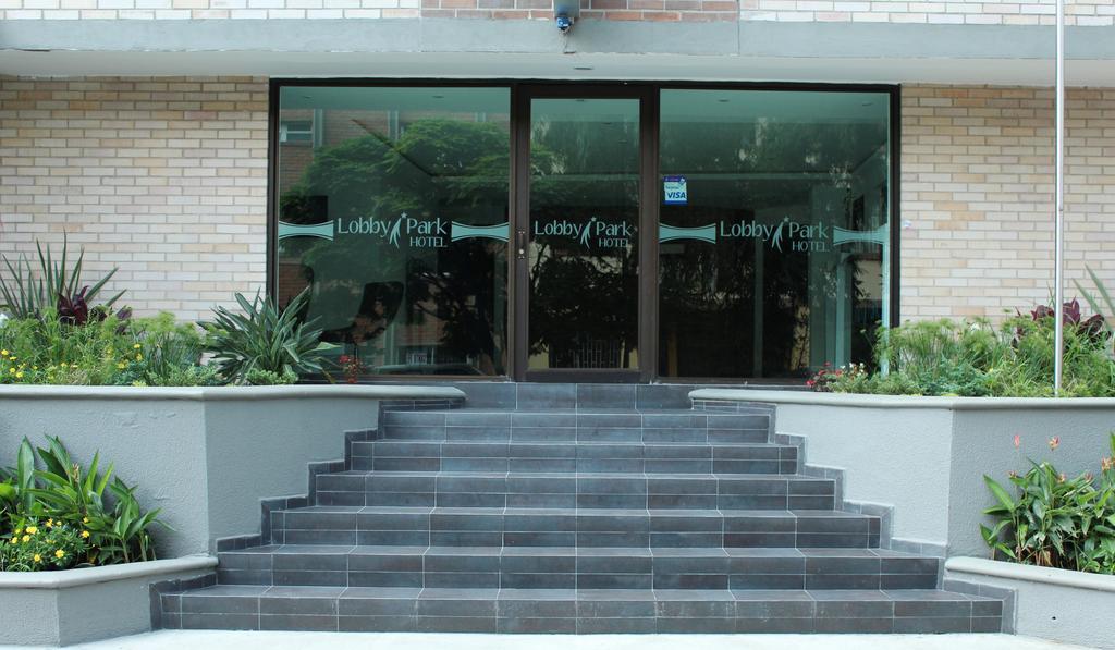 Lobby Park Hotel Medellín Exterior foto